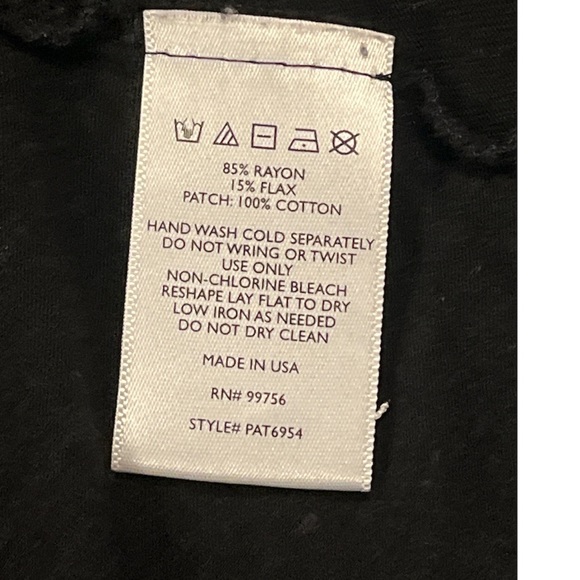 Painted Threads. Black Tank with Crochet back. - Picture 4 of 5